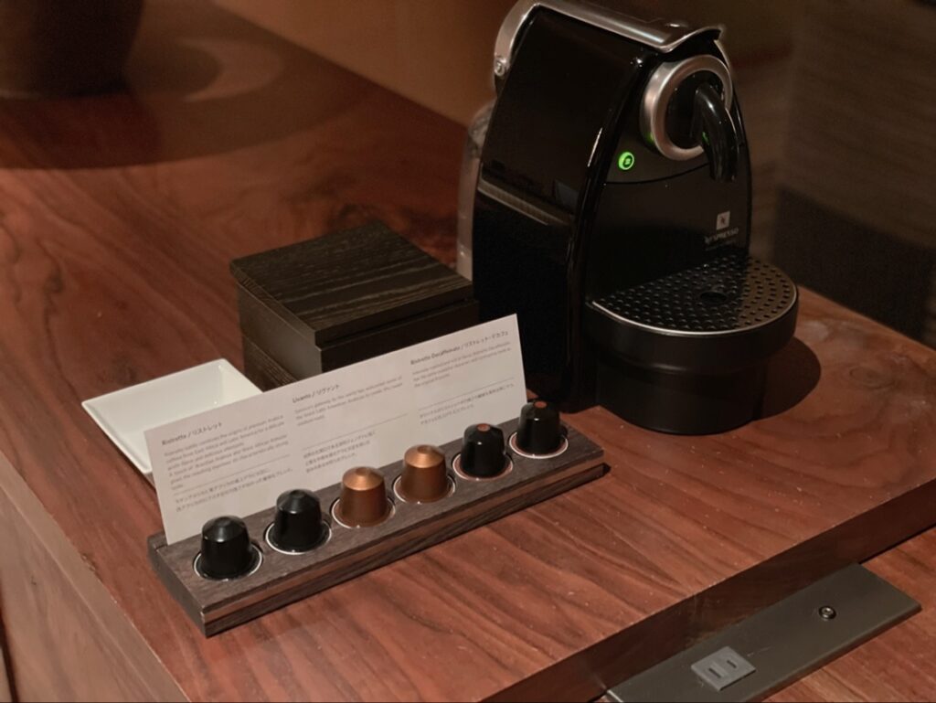 ハイアットリージェンシー東京_アンバサダースイート_アメニティ_ミニバー