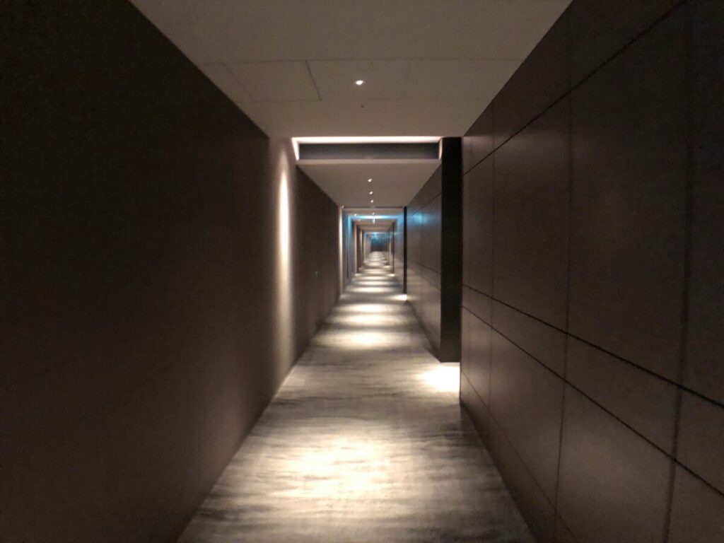 フォーシーズンズ東京大手町_客室フロア
