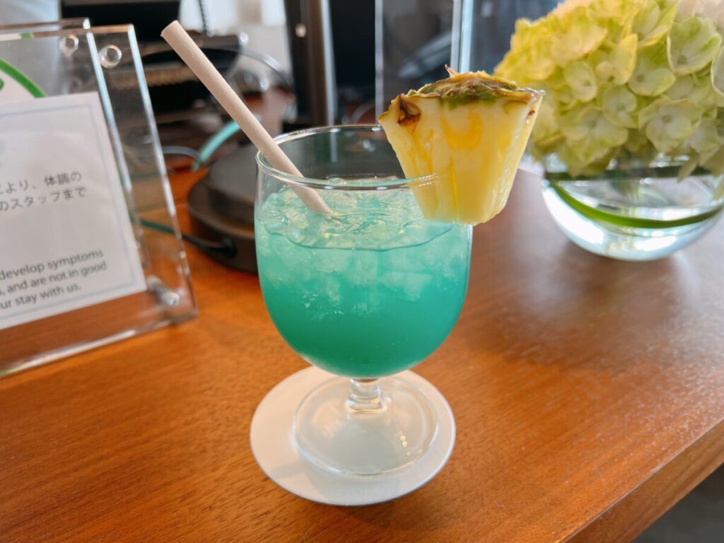 ハレクラニ沖縄_サンセットウィング_ウェルカムドリンク