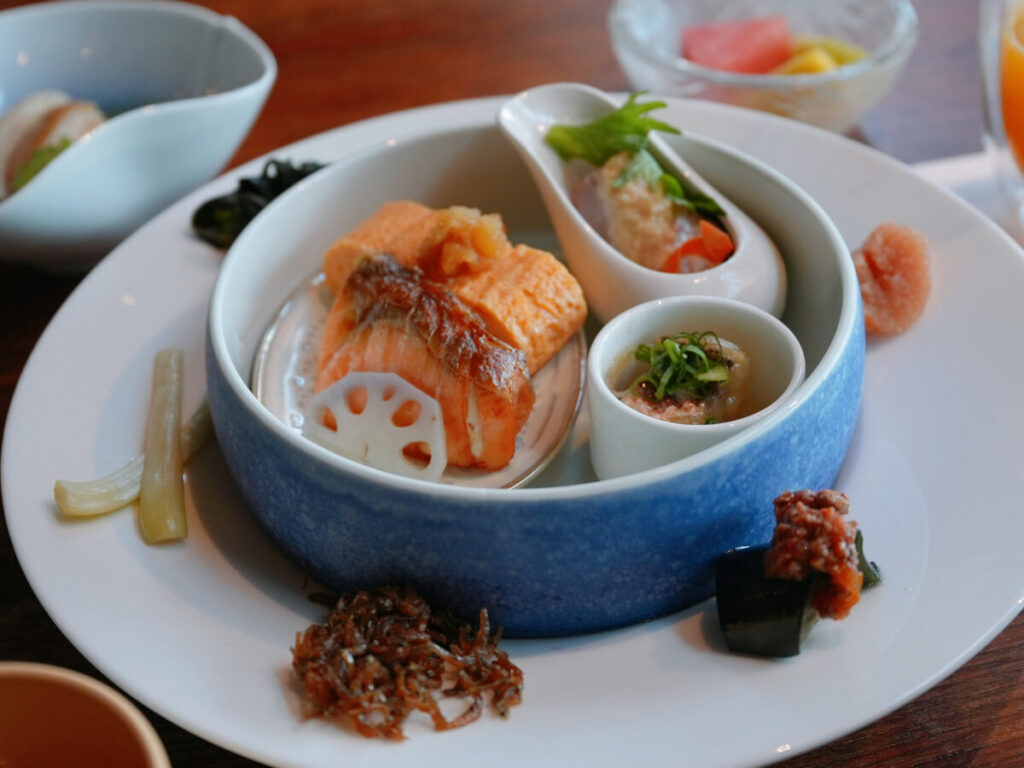 One Suite THE GRAND_朝食_La BOMBANCE