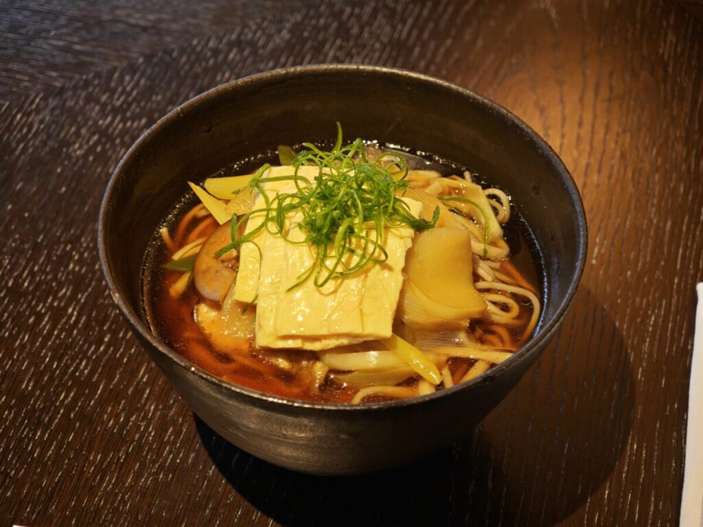 リッツカールトン日光_バー_インルームダイニング