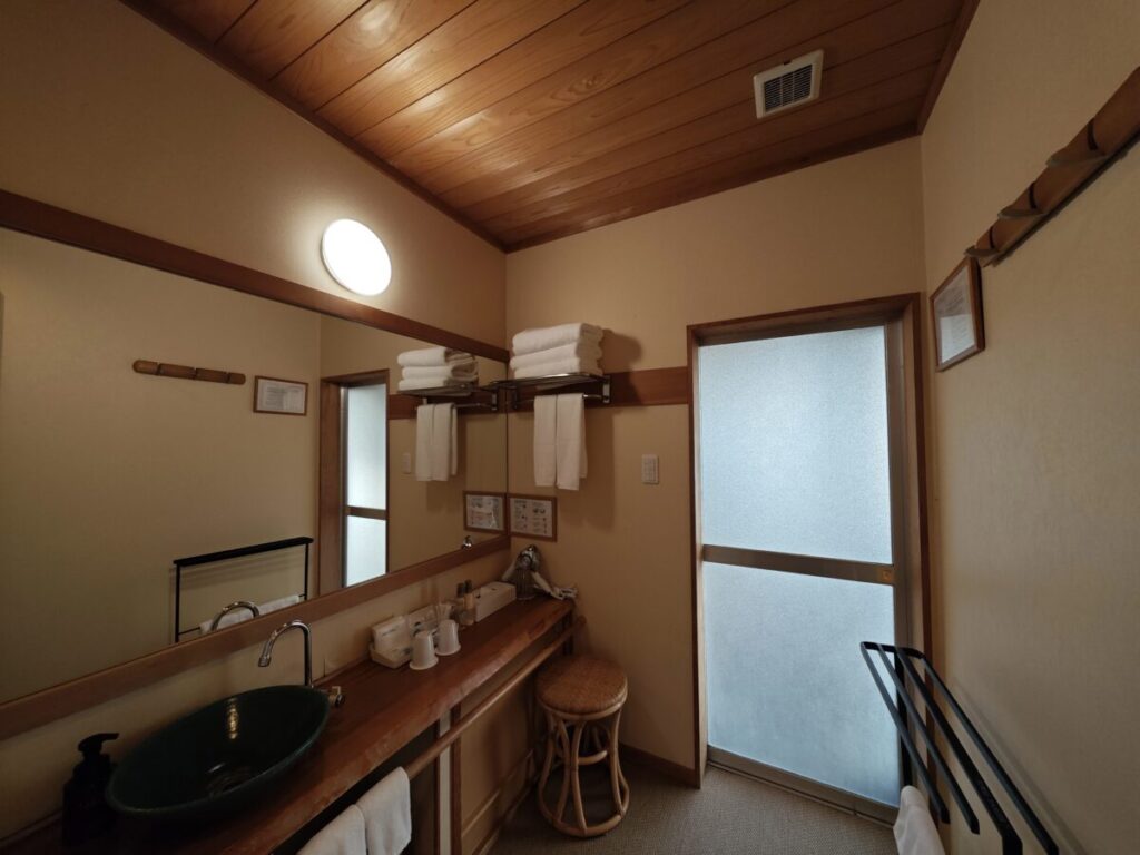 レジーナリゾート伊豆無鄰_客室_つつじ