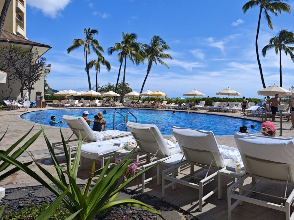 ハレクラニホテル_ハワイ_プール