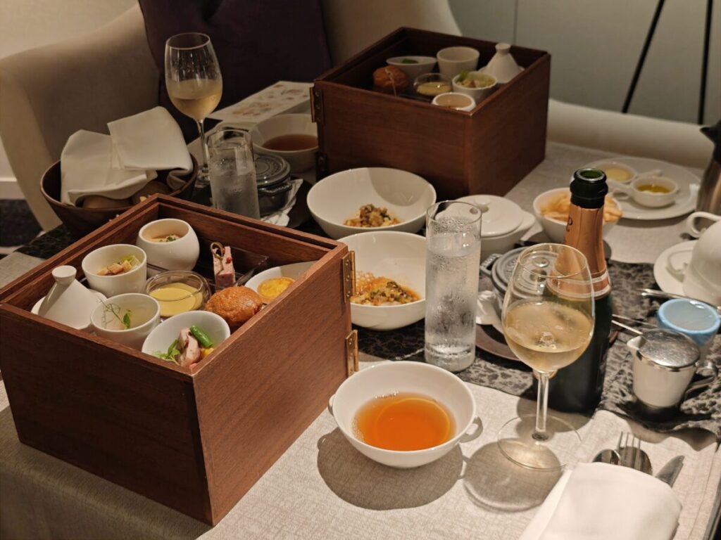 カハラホテル横浜_インルームダイニング_朝食・夕食