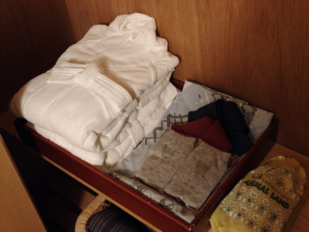 レジーナリゾート伊豆無鄰_客室_つつじ_アメニティ