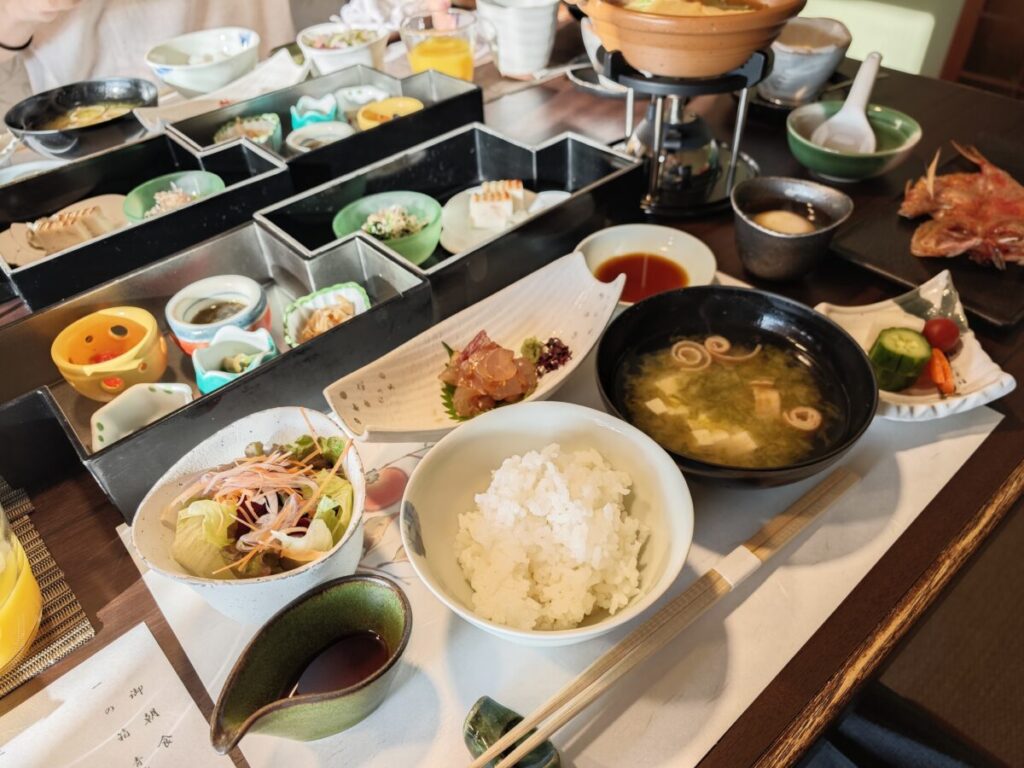 レジーナリゾート伊豆無鄰_料亭 悠々_朝食