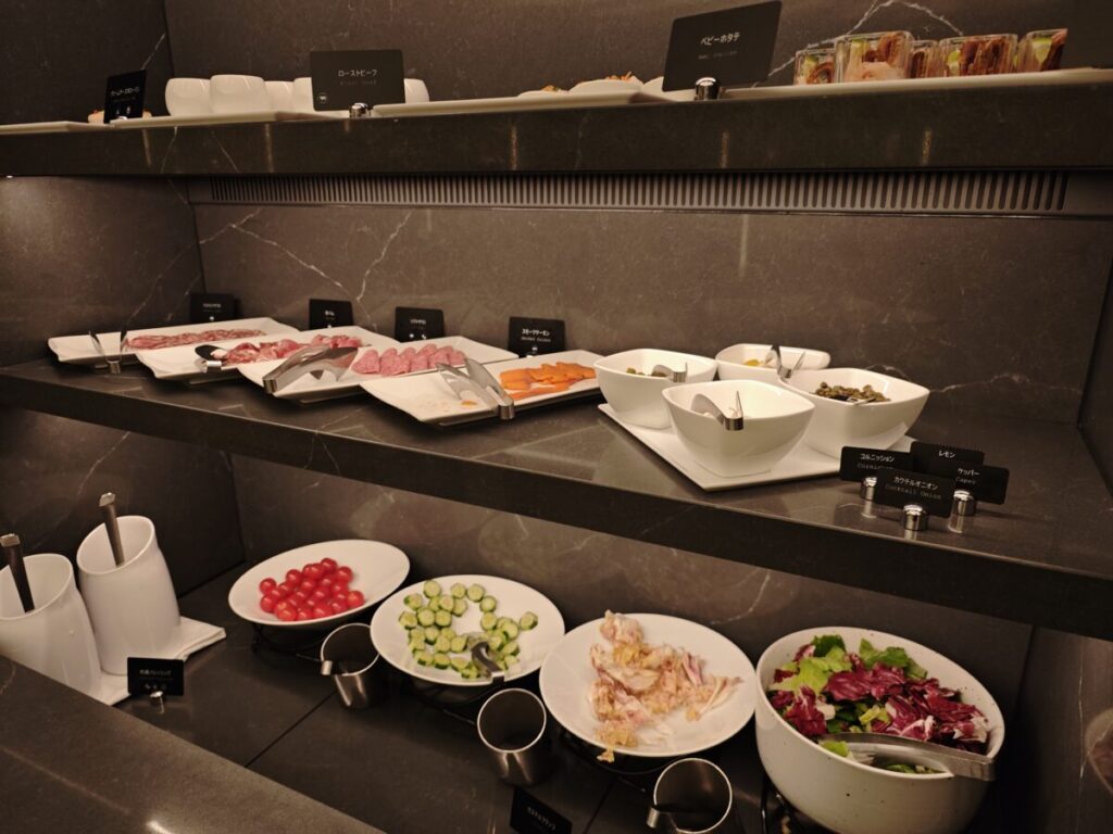 ハイアットリージェンシー東京_リージェンシークラブラウンジ_リニューアル後_カクテルタイム