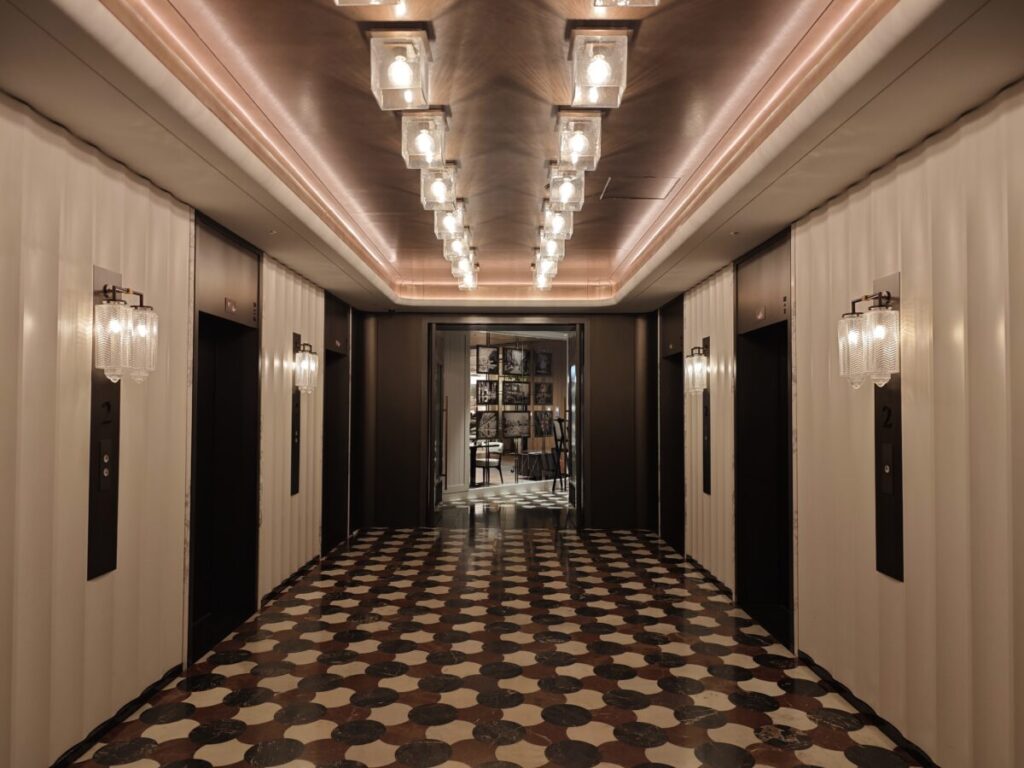 ハイアットリージェンシー東京_リニューアル後_ロビーフロア